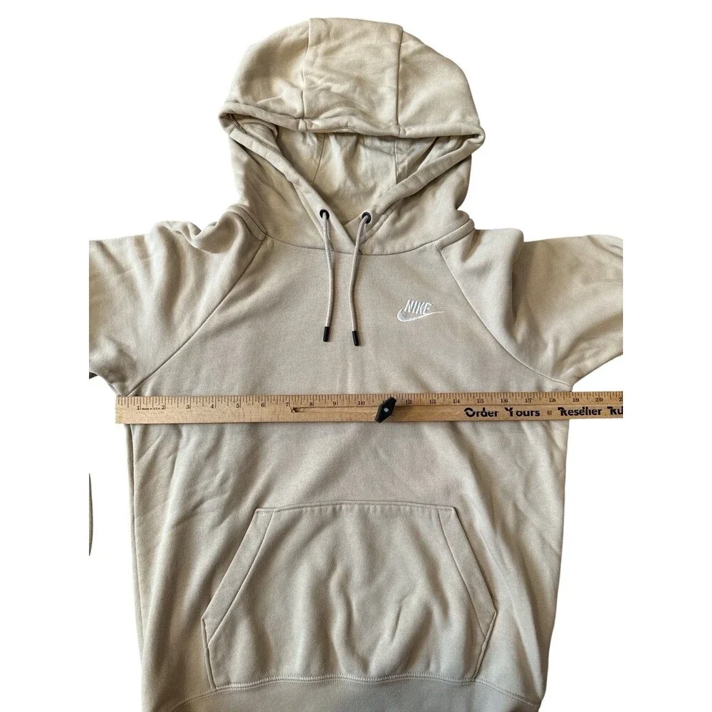 Nike Club Fleece Hoodie Men Sz XS Tan Pullover DR6173-206 Logo Minimalist Swoosh
